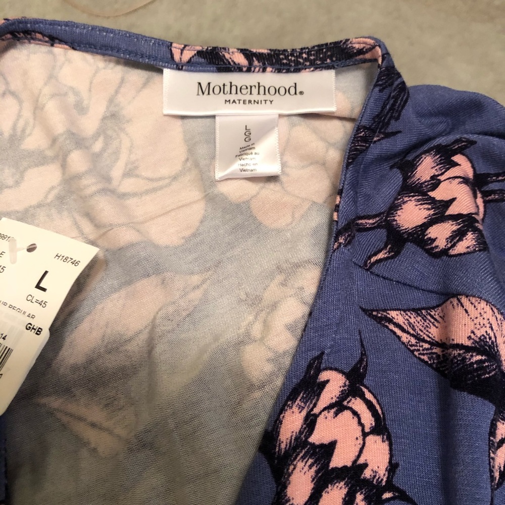 Motherhood Maternity Long Sleeve Floral Maxi Dress - Picture 5 of 5